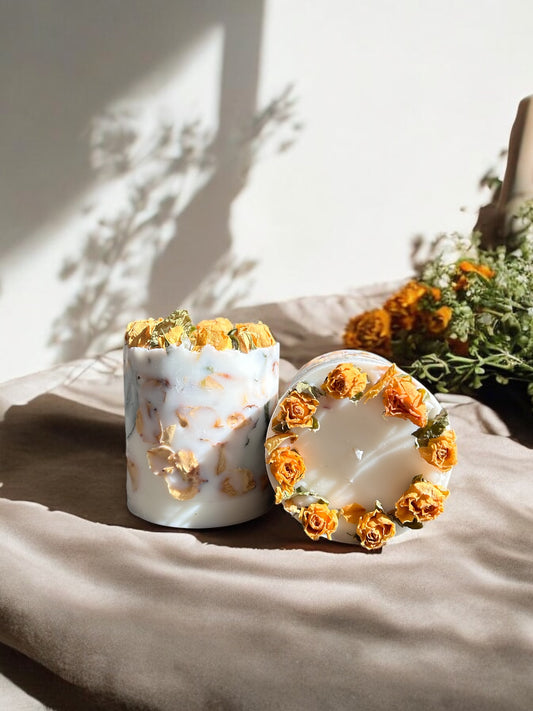 Floral Soy Wax Candle - English Pear Freesia Scent